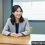 서비스관리사와 경력 관리 체크리스트 - **Prompt:** A warm and inviting scene in a modern Japanese welfare facility. A compassionate female ...